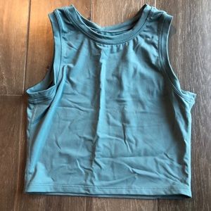 Paragon Columbia Crop Top